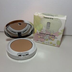 Clinique Beyond Perfecting Foundation + Concealer in Alabaster
